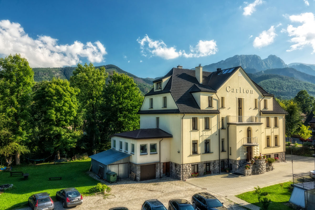 Willa carlton Zakopane góry Tatry wakacje w polskich górach
